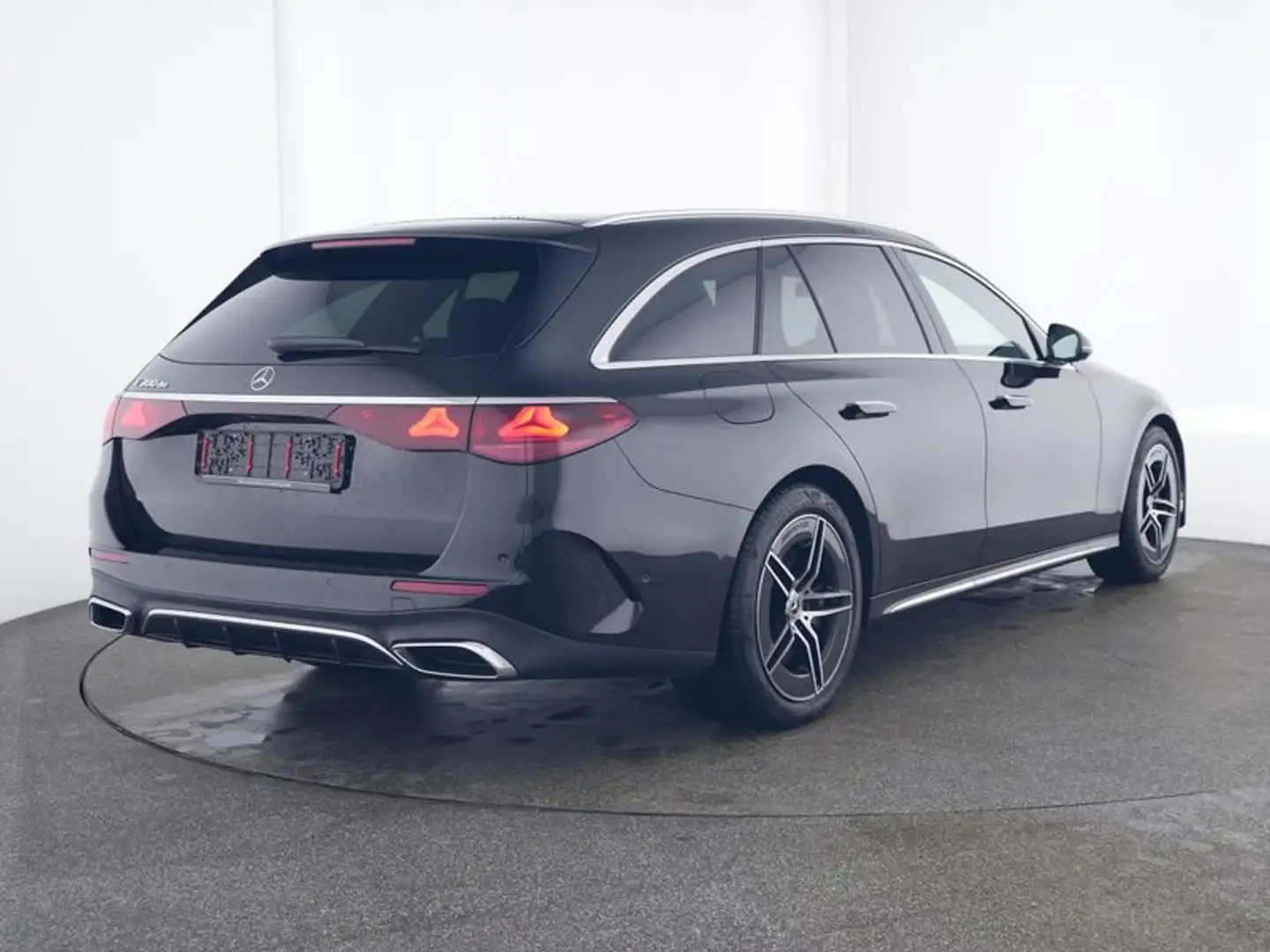 Mercedes-Benz E 300 de T-Modell  +AMG+LED+MBUX+Navi+AHK+Cam Schwarz - 2