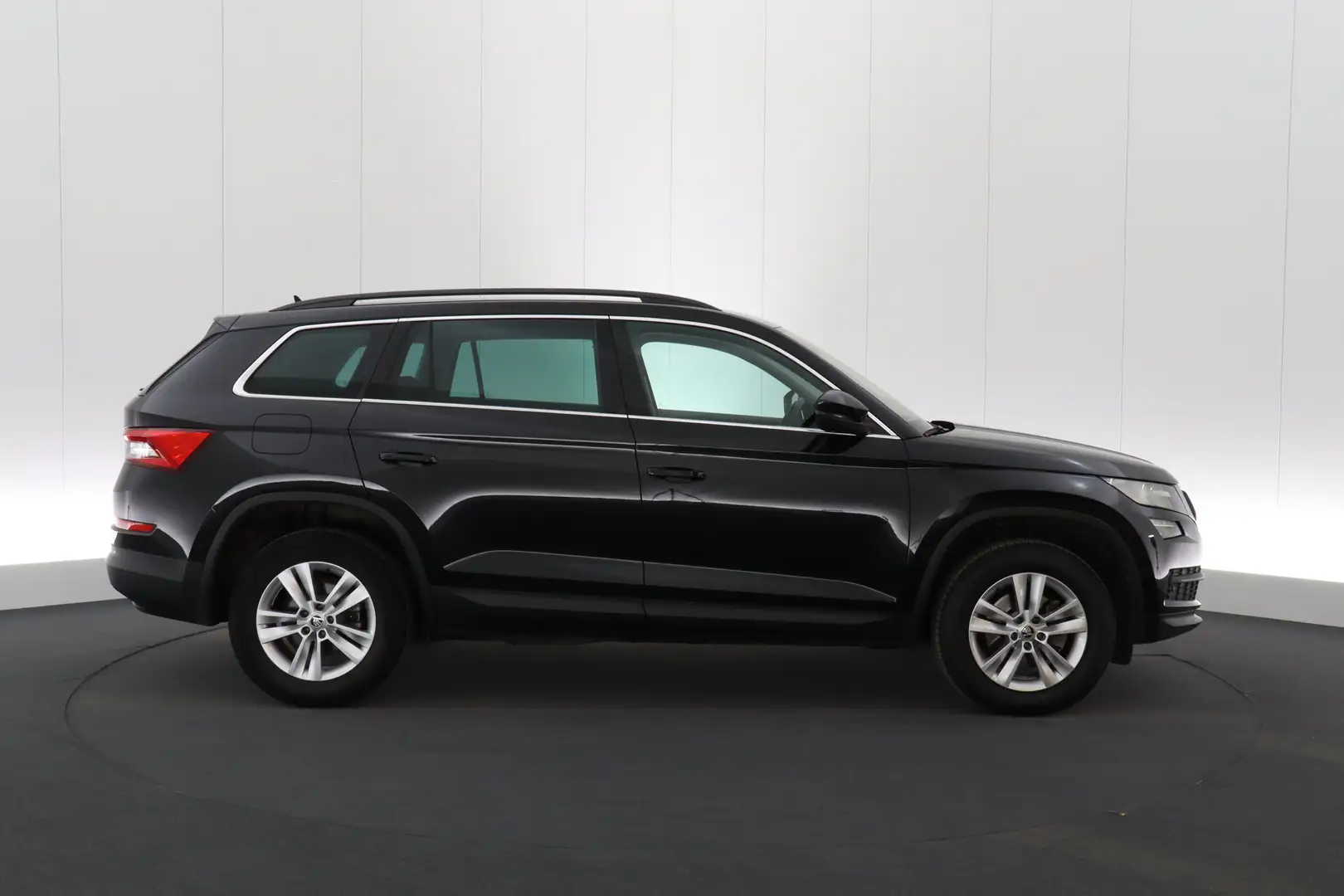 Skoda Kodiaq 2.0 CR TDi DSG Clever LED GPS PDC CAM Keyless Carp Noir - 2