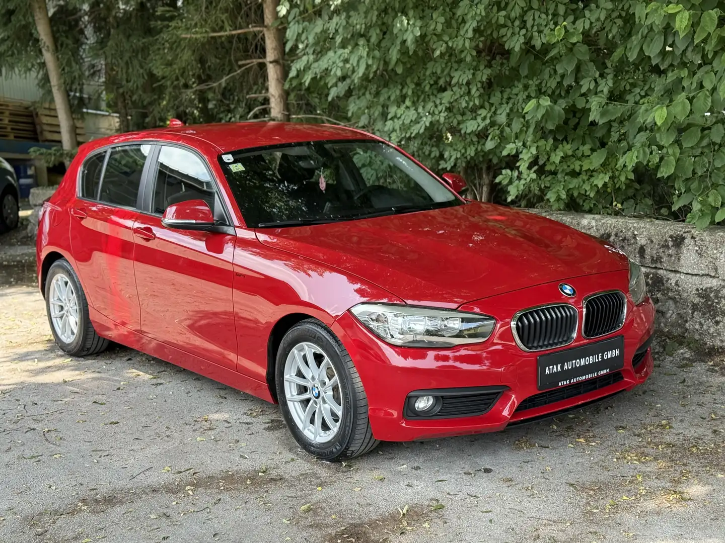 BMW 116 116d Efficient Dynamics Rouge - 1