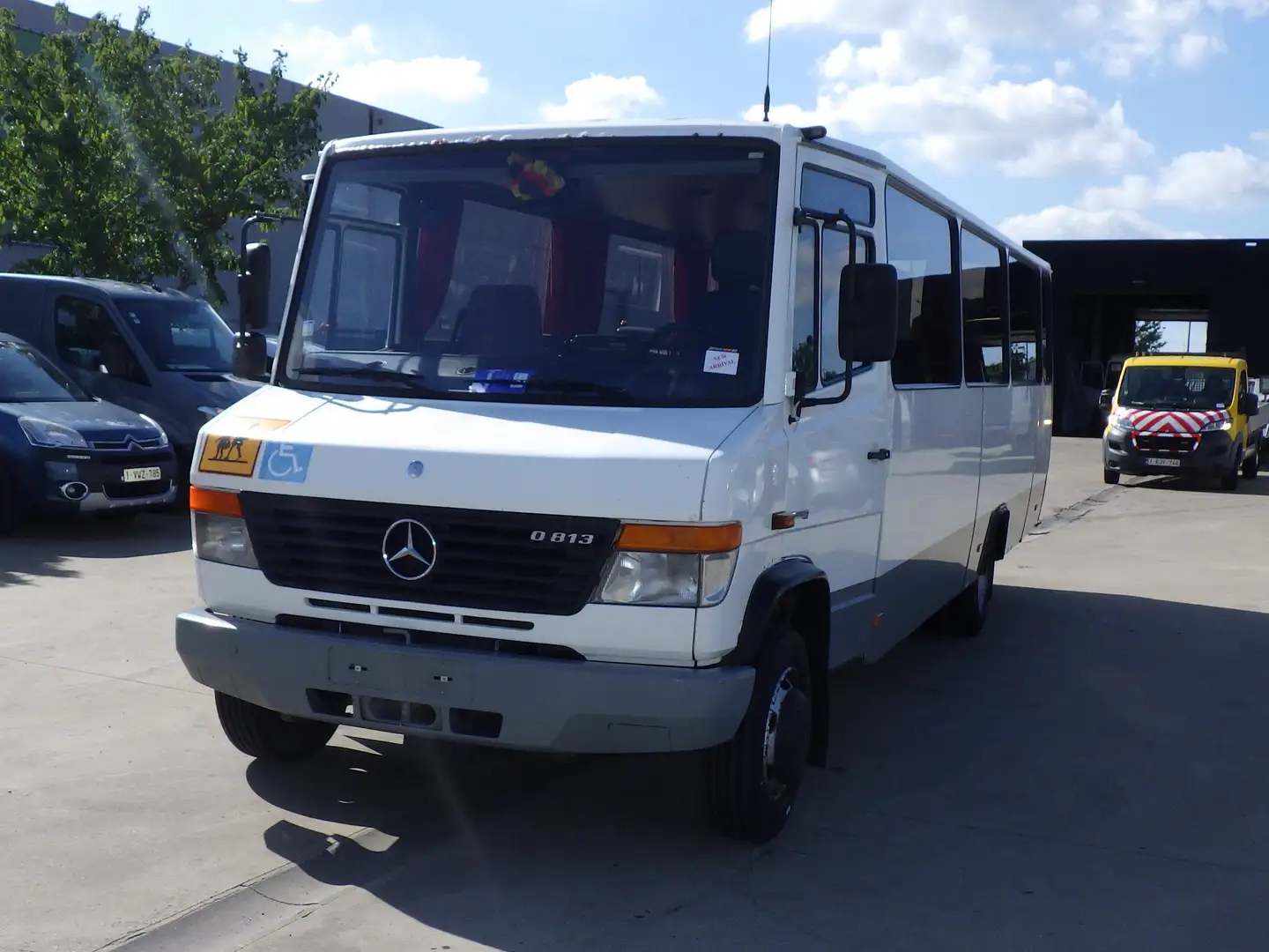 Mercedes-Benz Vario 0813 Bus (Stock ID 35282) Белый - 1