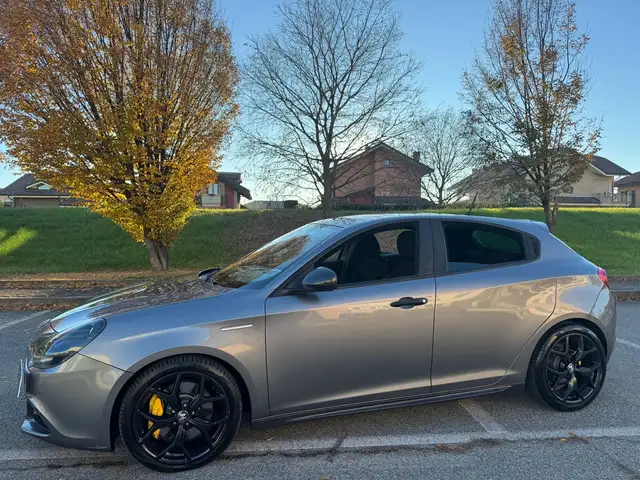 Alfa Romeo Giulietta Giulietta 1.6 jtdm Carbon Edition 120cv