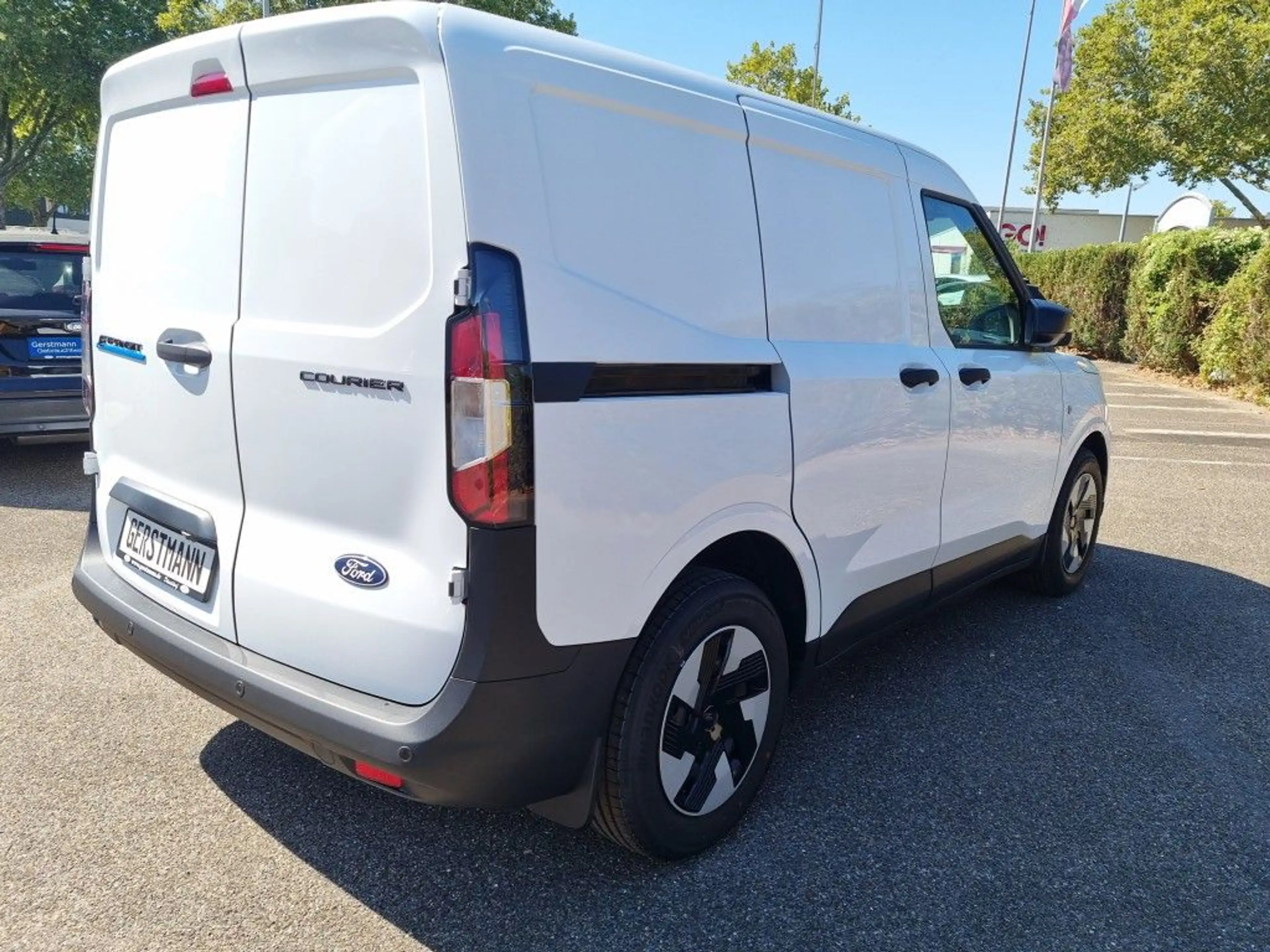 Ford Transit Courier e-Transit 54kWh Trend Toterwinkel Kamera — photo 5