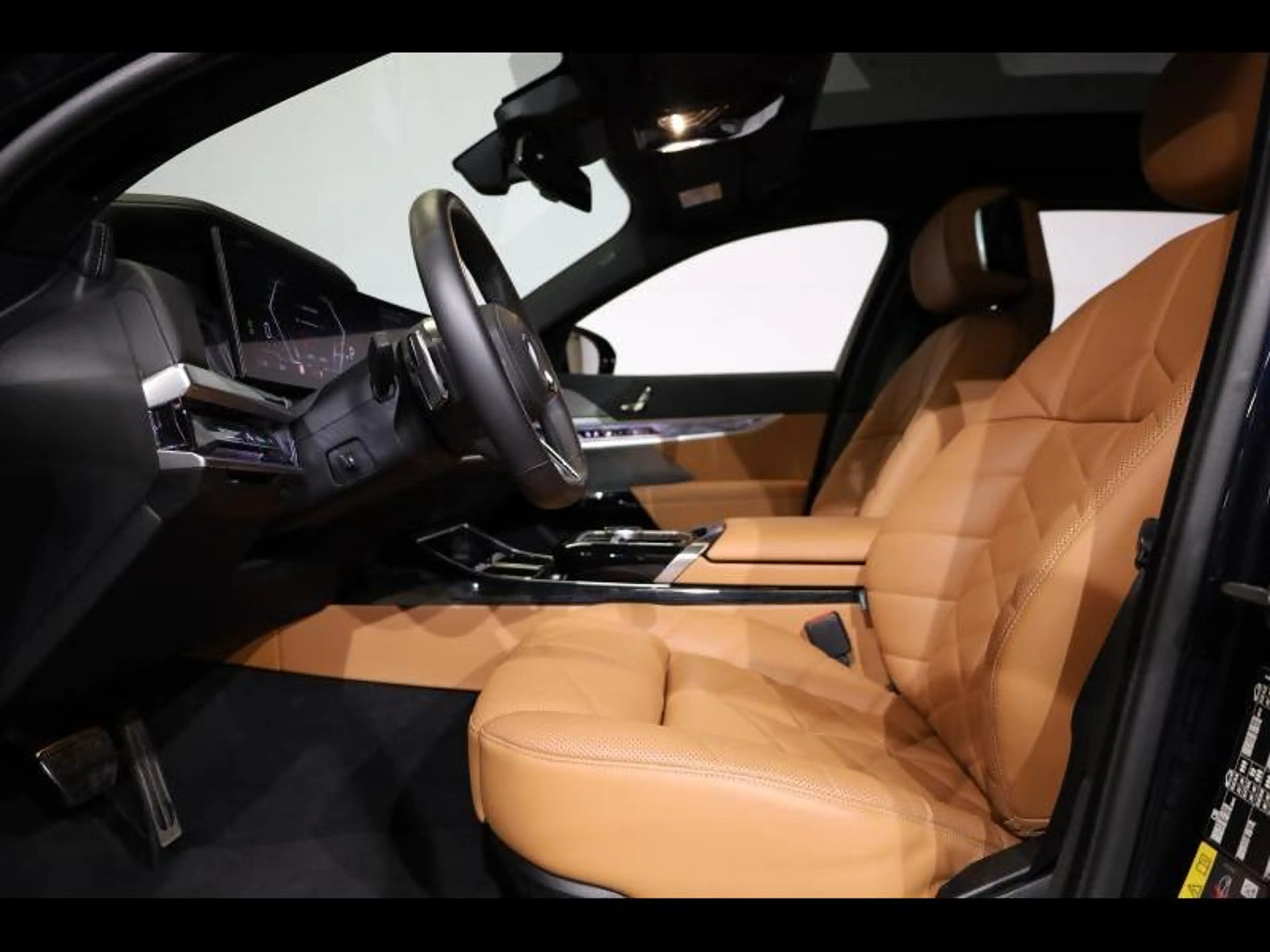 BMW i7 eDrive50 Kit M Sport — photo 7