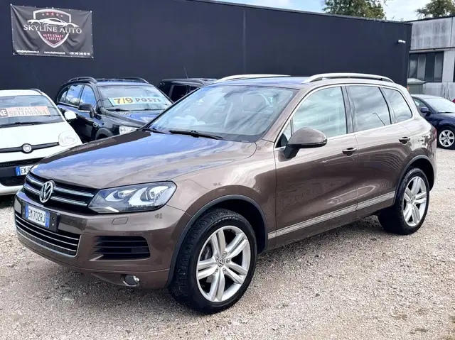 Volkswagen Touareg 3.0 TDI 245cv automatica 4 Motion - Uni proprietar