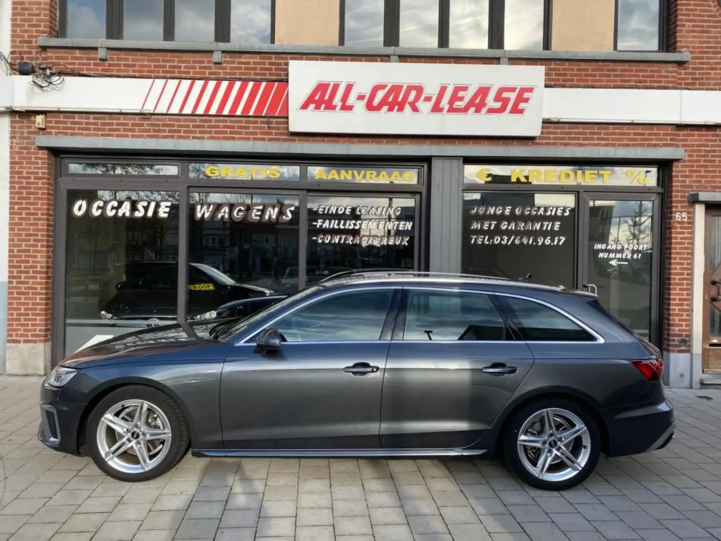 Audi A4 Avant TFSI S line / S Tronic / Pack Business Plus Szürke - 1