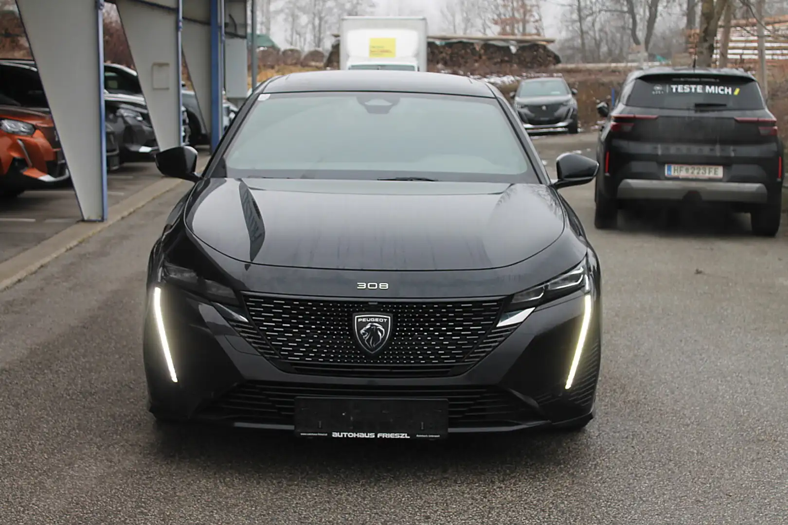 Peugeot 308 BlueHDi 130 EAT8 GT Schwarz - 2