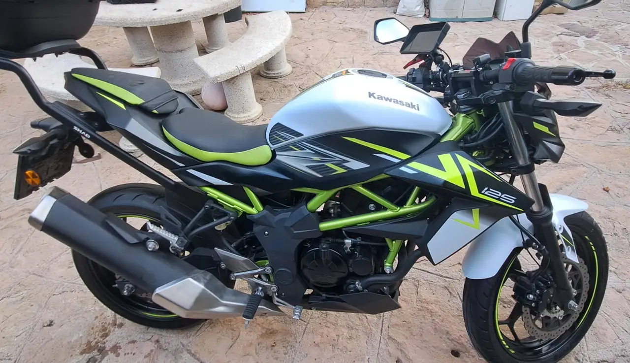 Yamaha YS 125