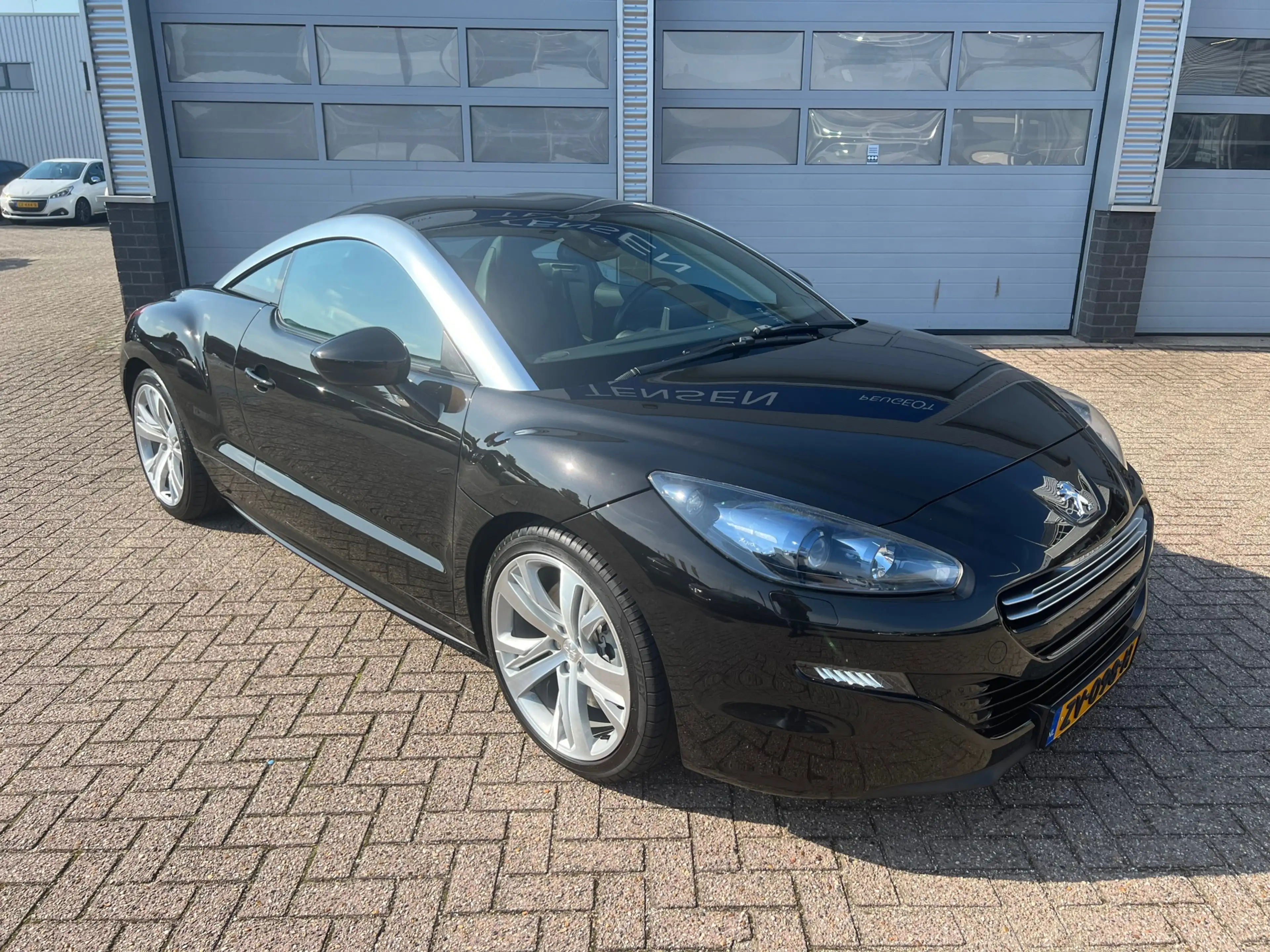 Peugeot RCZ 1.6 THP 200PK | Vol leder | Xenon | Electrische st — photo 2