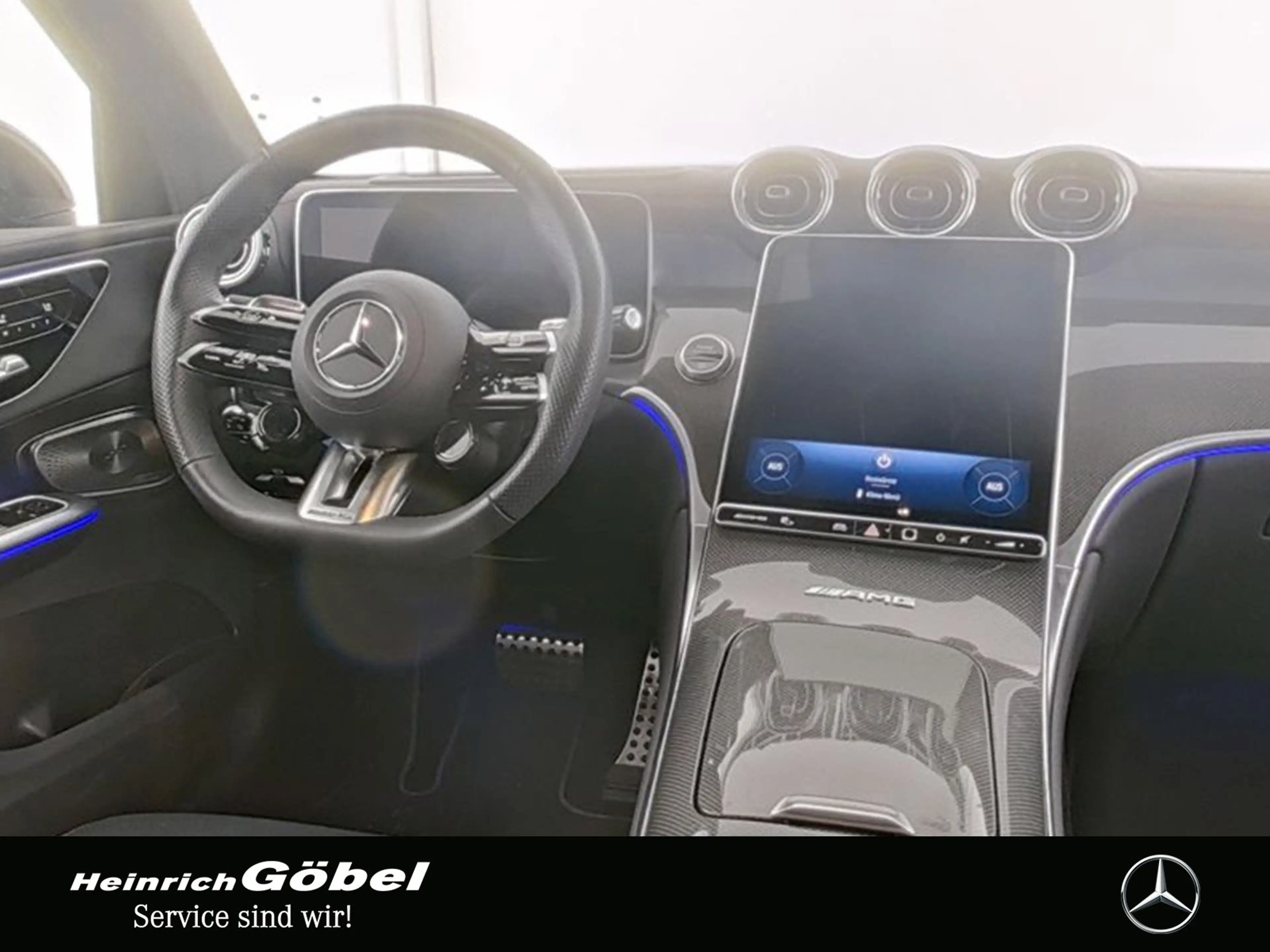 Mercedes-Benz GLC 43 AMG PANO+AHK+FAHRASSIST+NIGHT+SITZKLIMA — photo 3