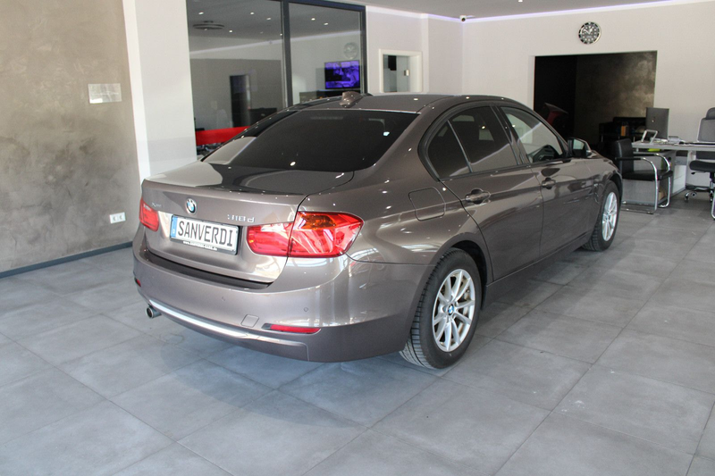 BMW 318 d xDrive MODERN LINE LEDER NAVI XENON *EURO 5 — photo 13