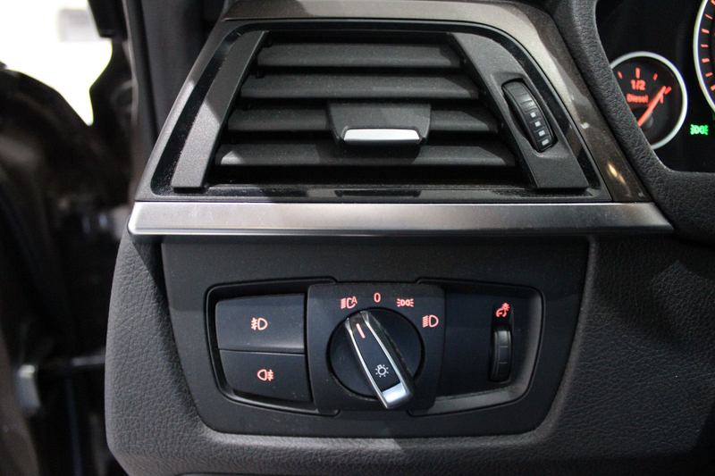 BMW 318 d xDrive MODERN LINE LEDER NAVI XENON *EURO 5 — photo 10