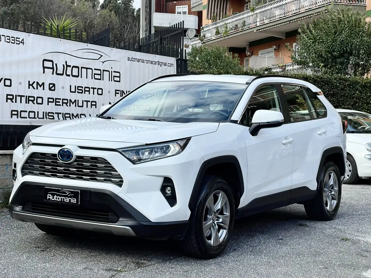 Toyota RAV 4 2.5 Business AWD-i 222cv PROMO FINANZ/IVA ESPOSTA Белый - 1