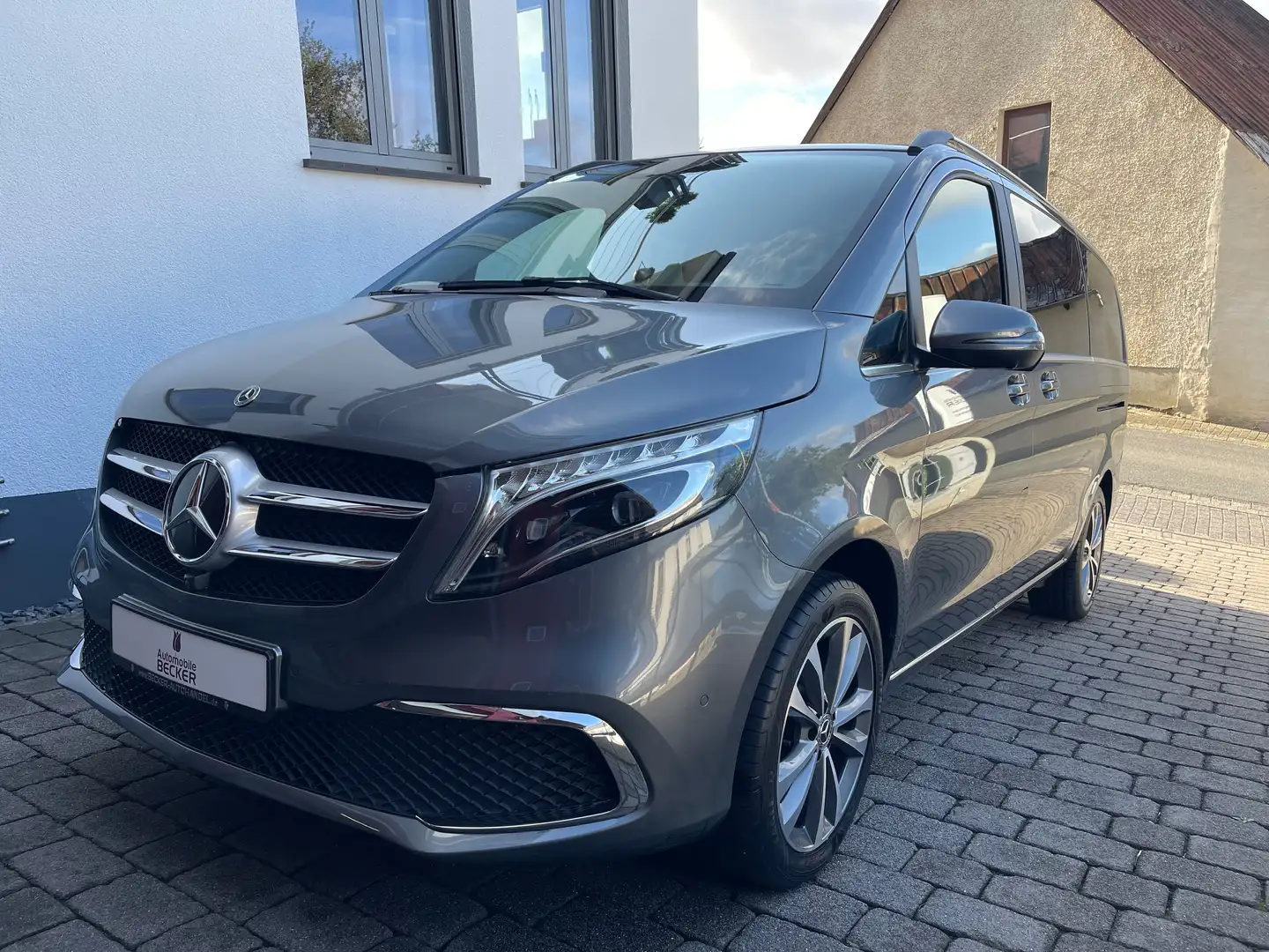 Mercedes-Benz V 300 V 300 d AVANTGARDE 4M Lang 6-Sitze TOP ZUSTAND !! Gris - 1