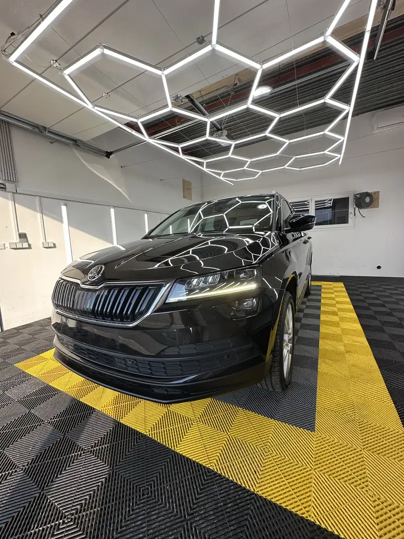 Skoda Karoq Karoq 1,6 TDI Ambition 125 Ambition 125 Schwarz - 2