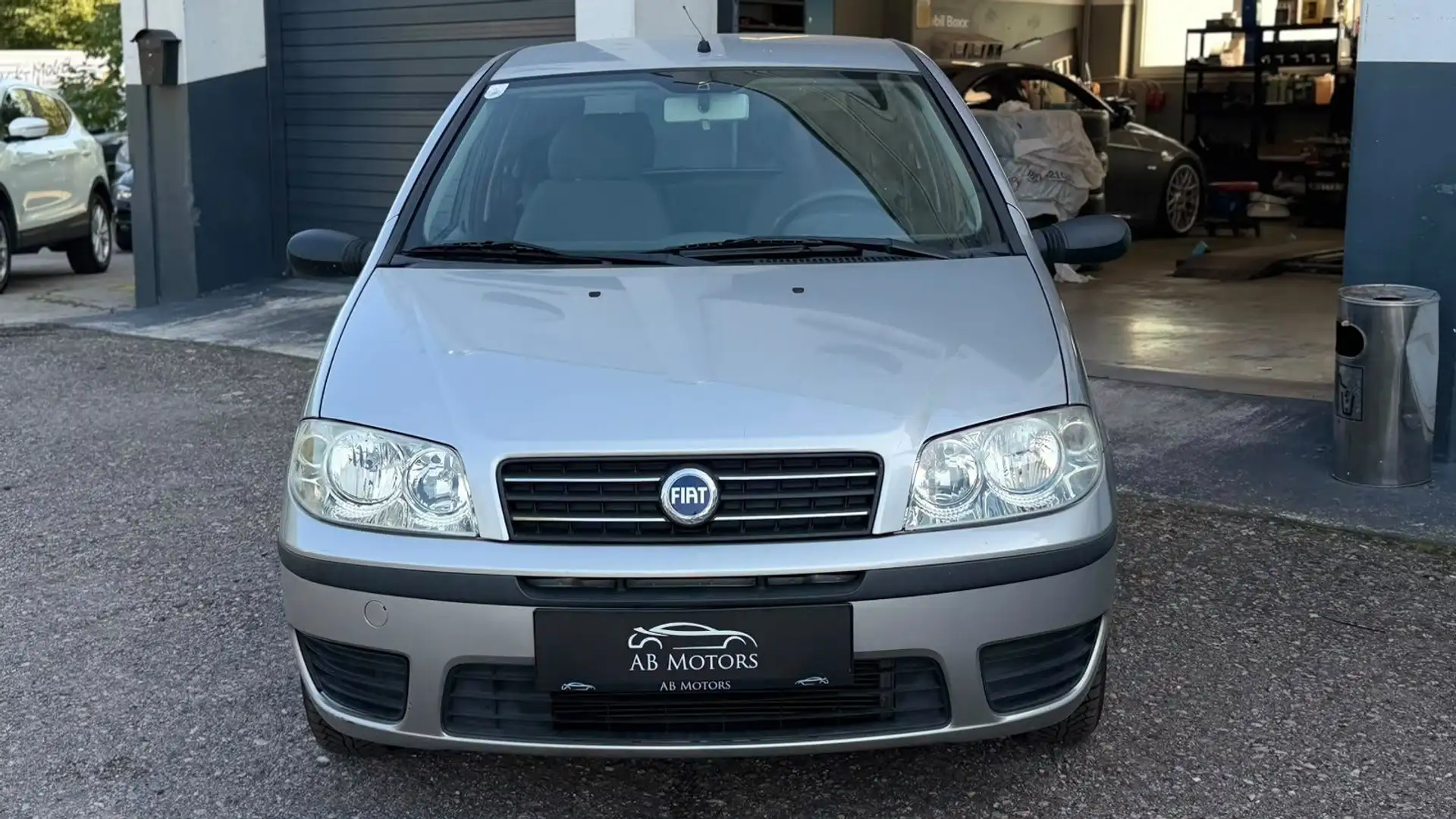 Fiat Punto 1.2 Active Silber - 2