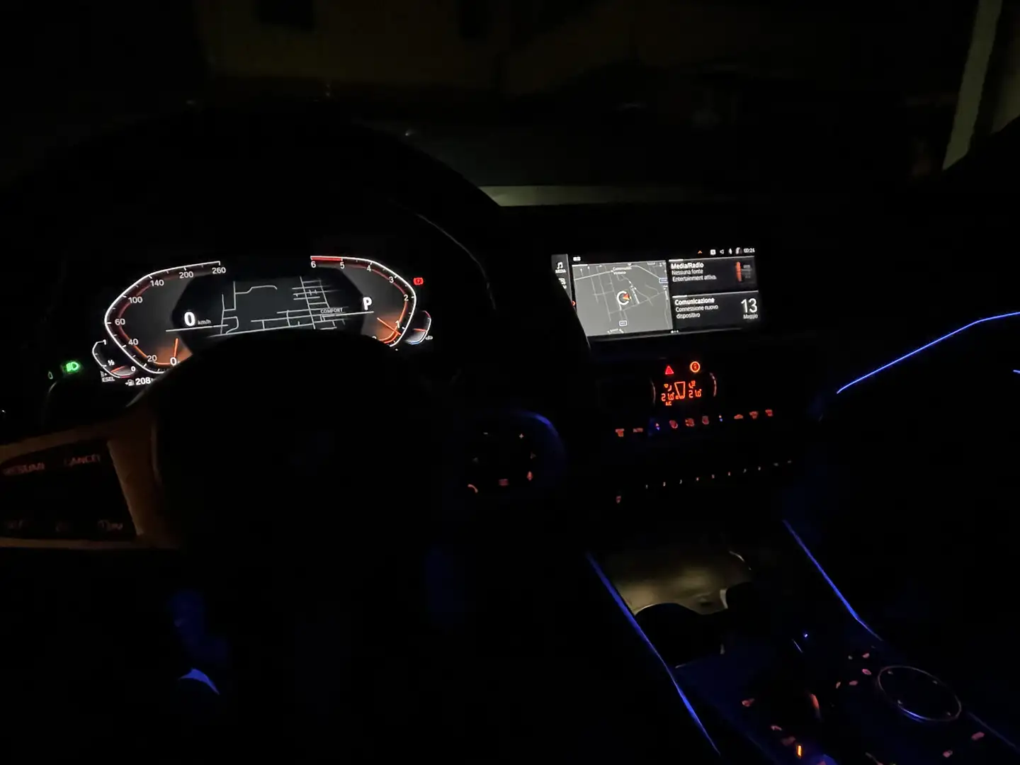 BMW 320 320d Msport auto - 1