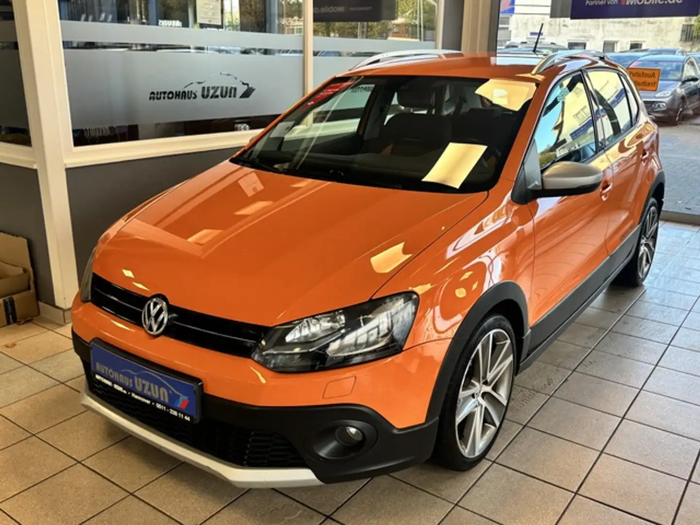 Volkswagen Polo Cross Klima Bi-Xenon Cool & Sound 17" Alu Arancione - 2
