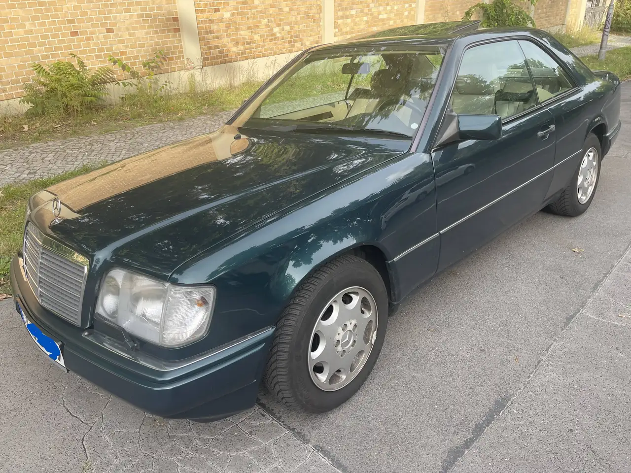 Mercedes-Benz E 220 C, foto 2