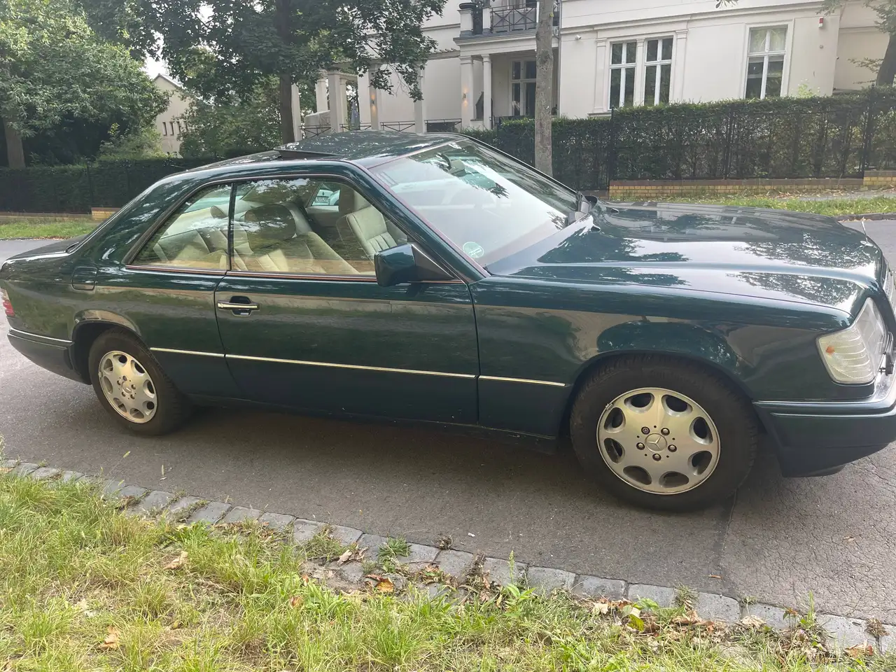 Mercedes-Benz E 220 C, foto 8