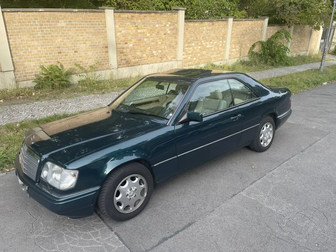 Mercedes-Benz E 220 C, foto 4