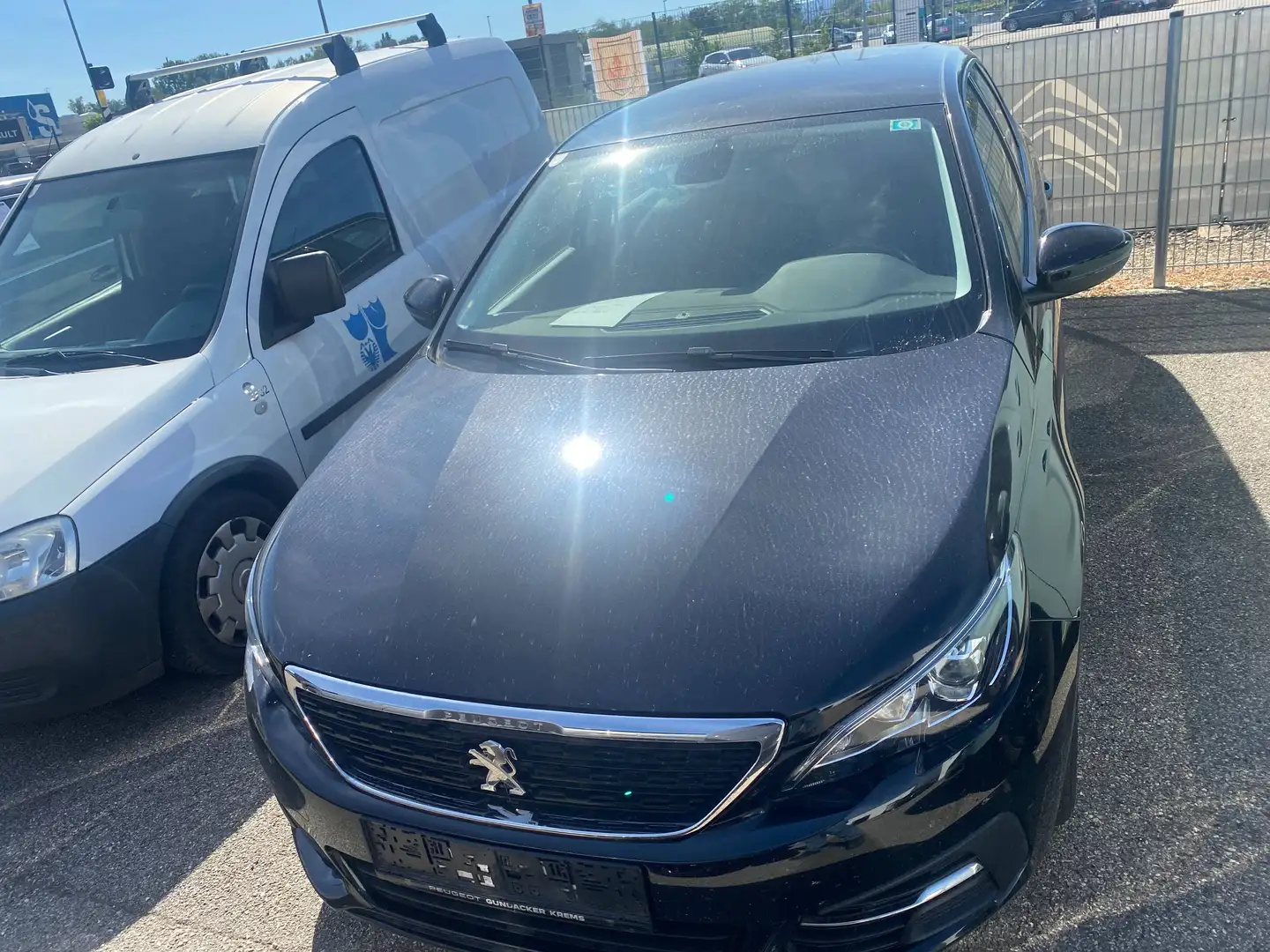Peugeot 308 Active Händlerfahrzeug Schwarz - 2