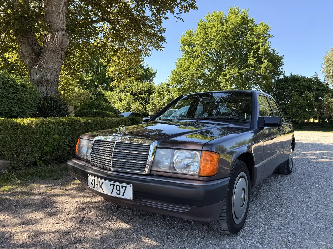 Mercedes-Benz 190 E 1.8, foto 2