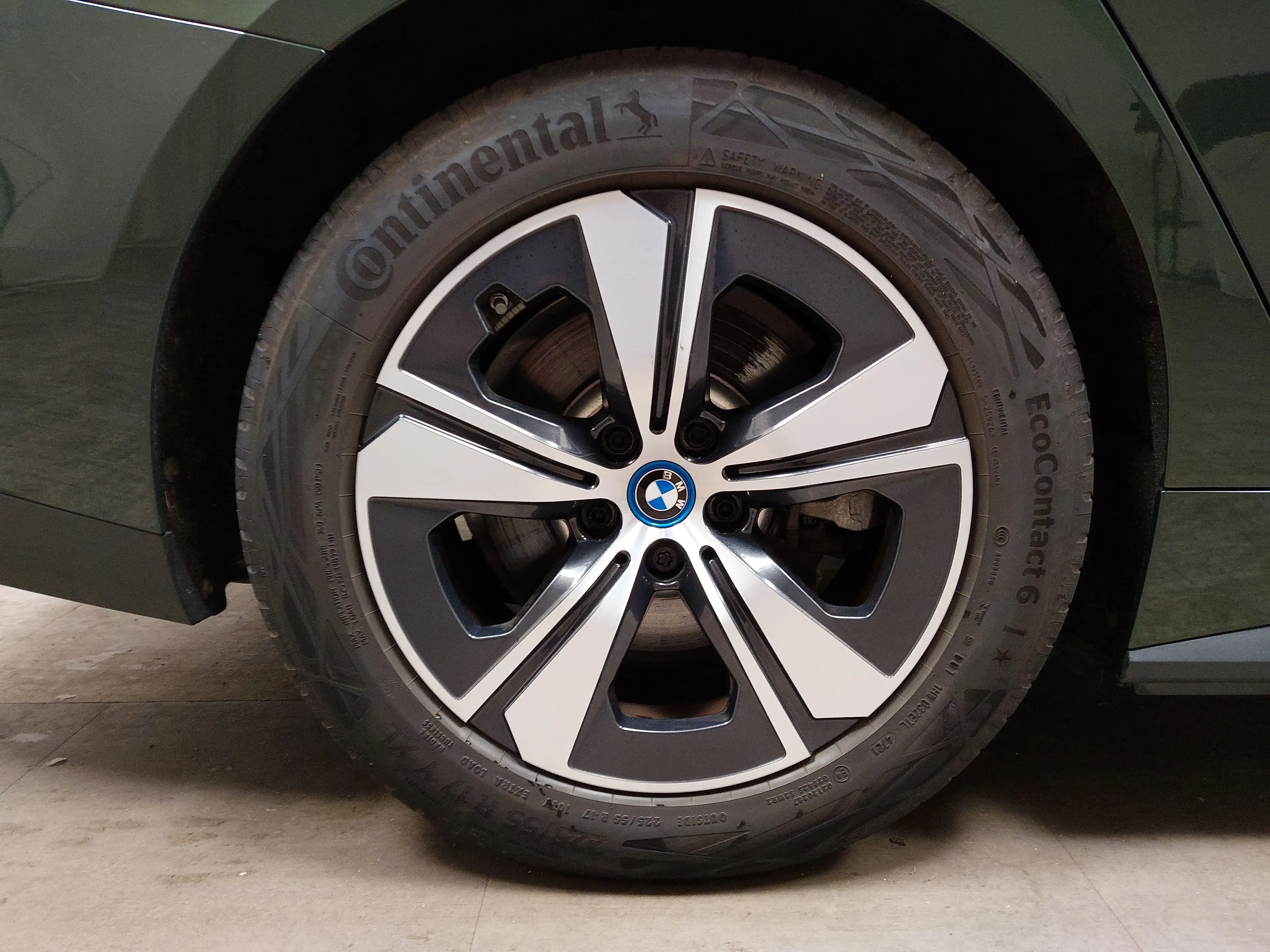 BMW i4 Gran Coupé eDrive40 Leder Navi LED RFK Shz — photo 8