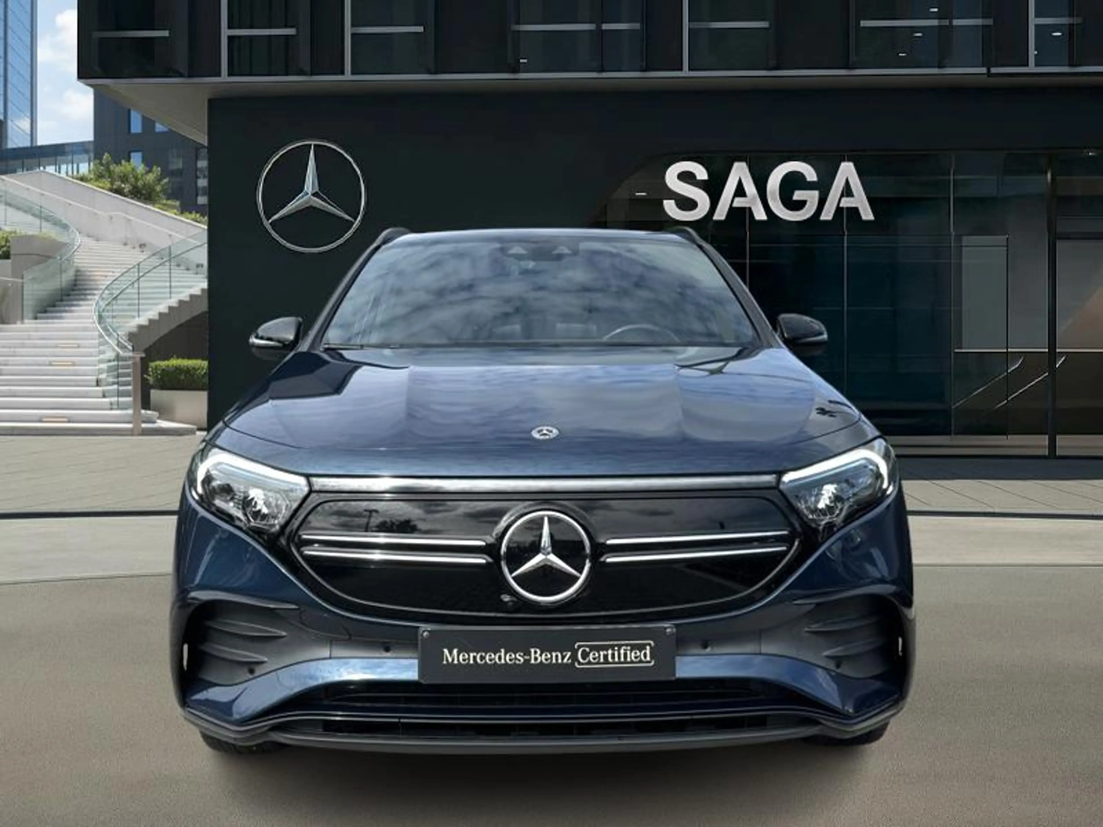 Mercedes-Benz EQA 250 AMG Pack Night — photo 9