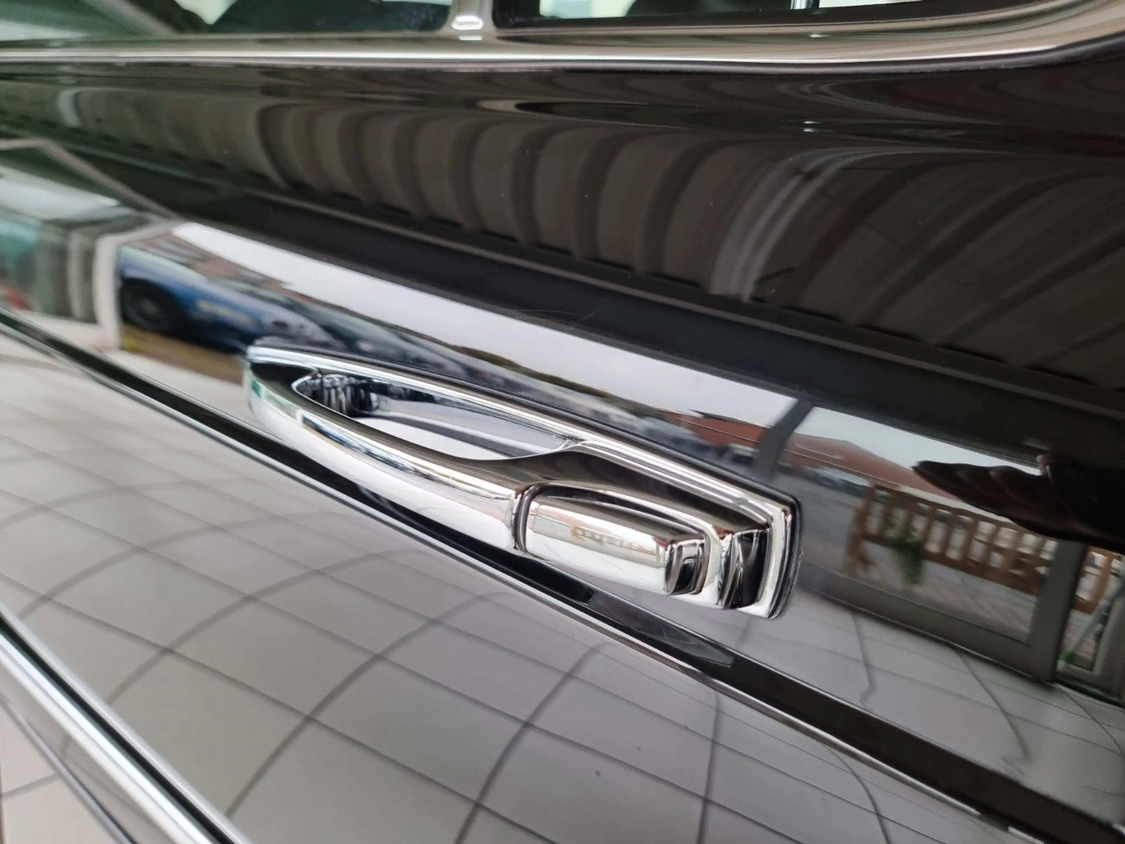 Bentley Arnage /2. Hand/Erstlack/Kpl. Historie/Sammler — photo 9