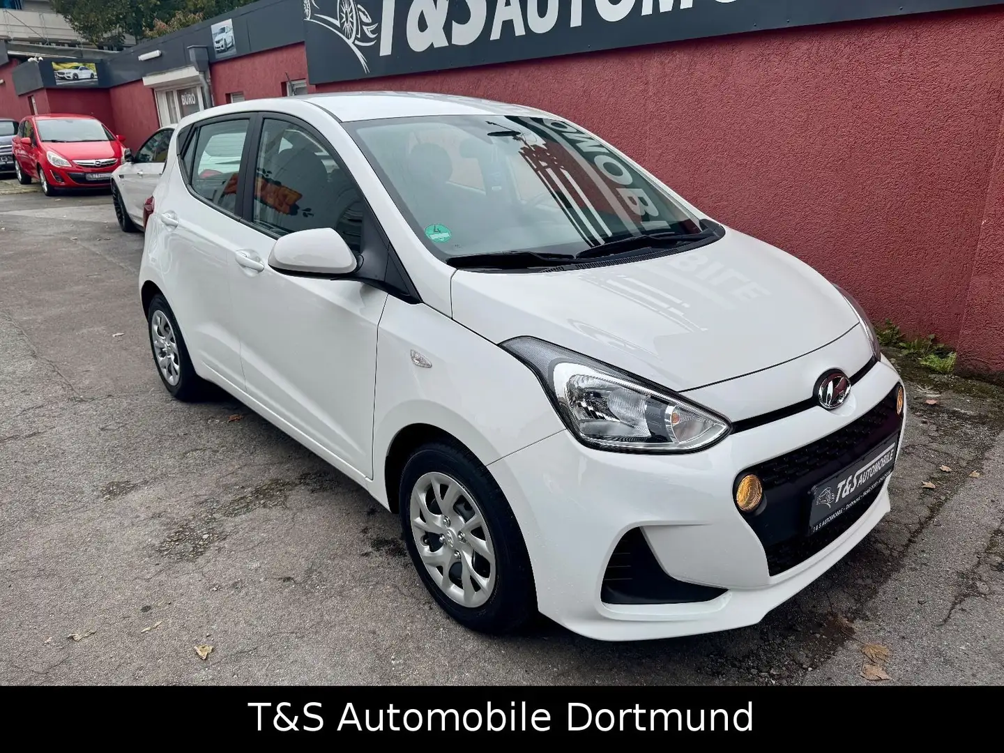 Hyundai i10 -1.Hand- ( Super Ausgestattet ) Weiß - 2