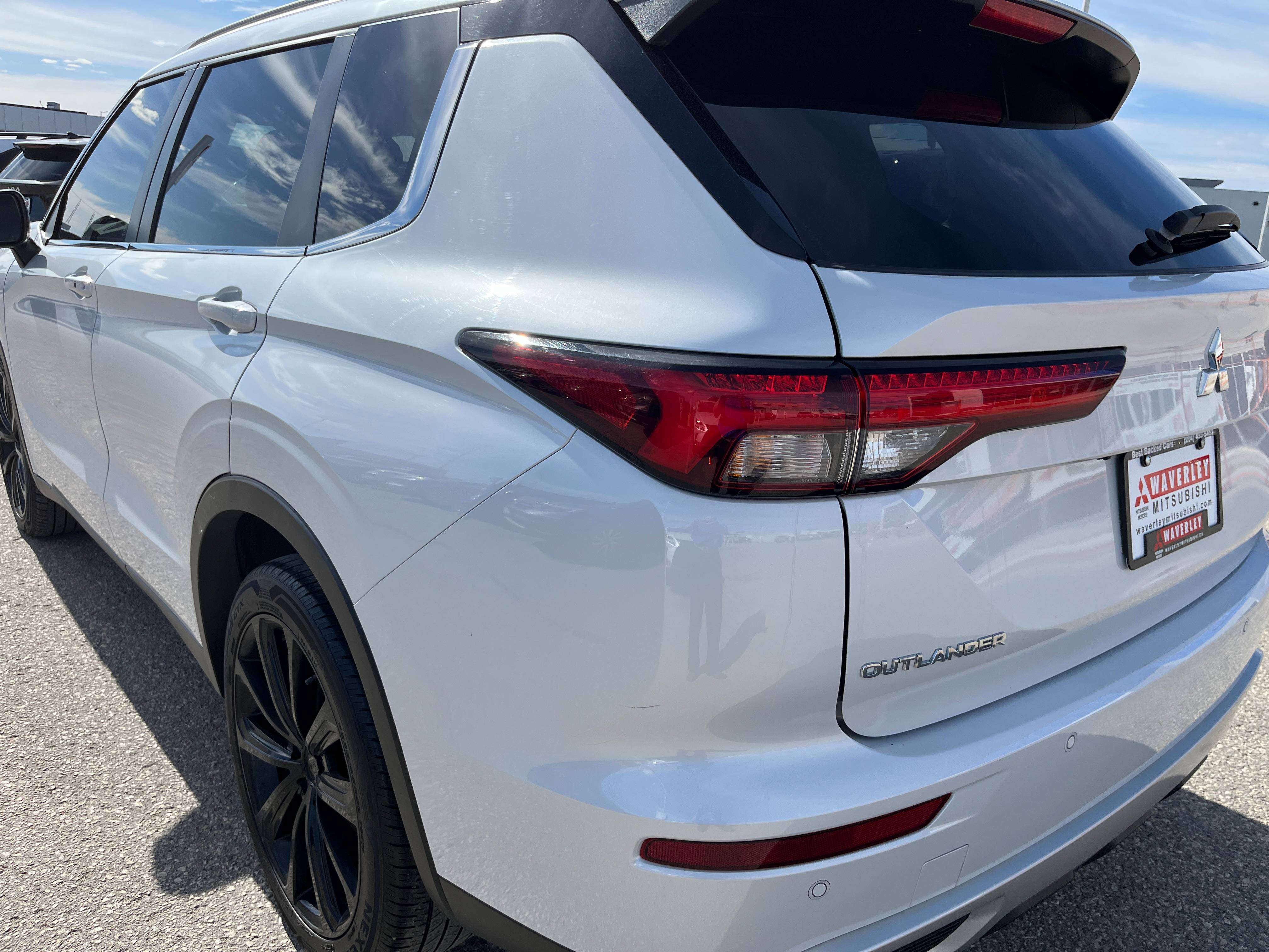 2023 Mitsubishi Outlander