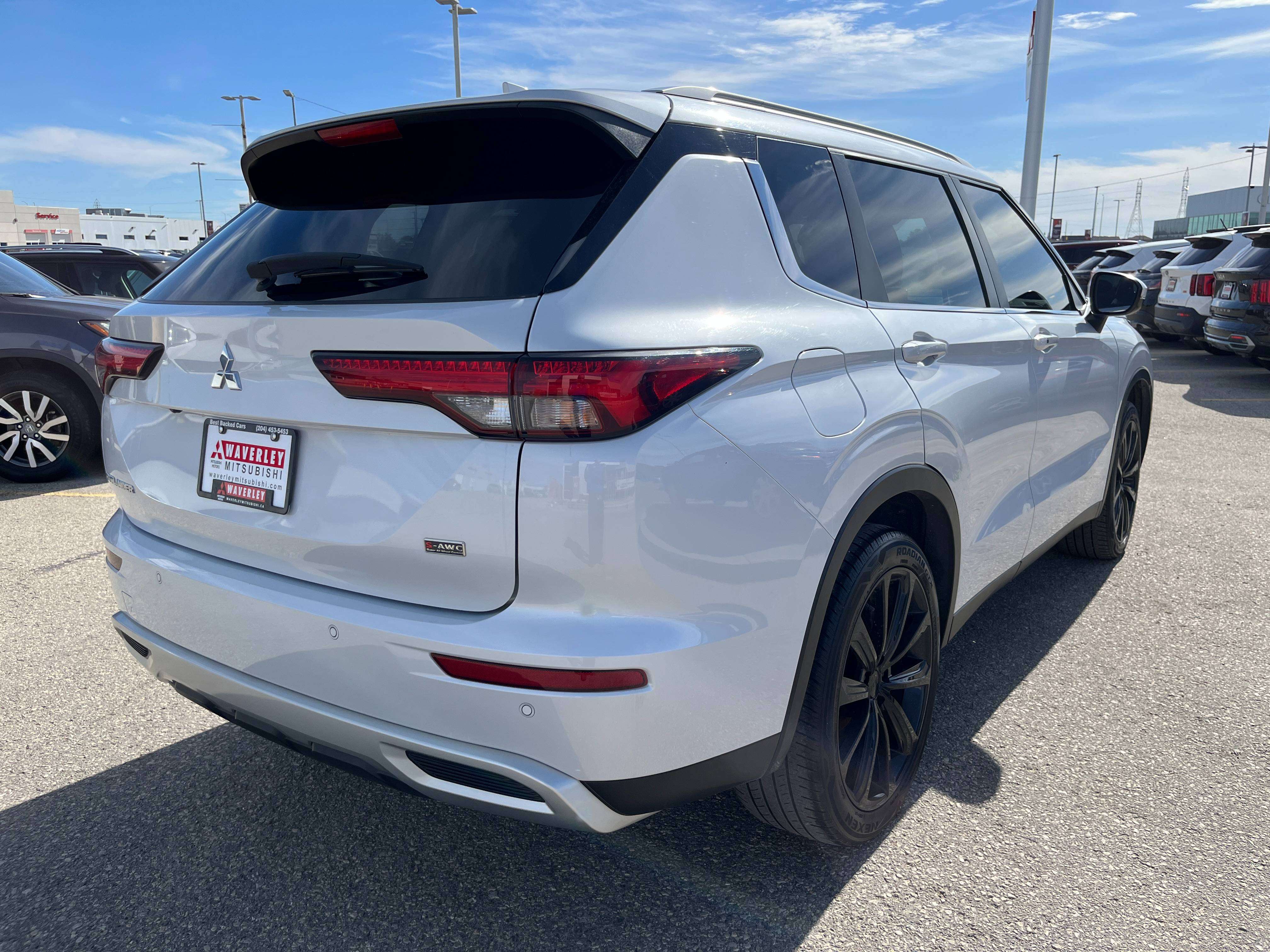2023 Mitsubishi Outlander