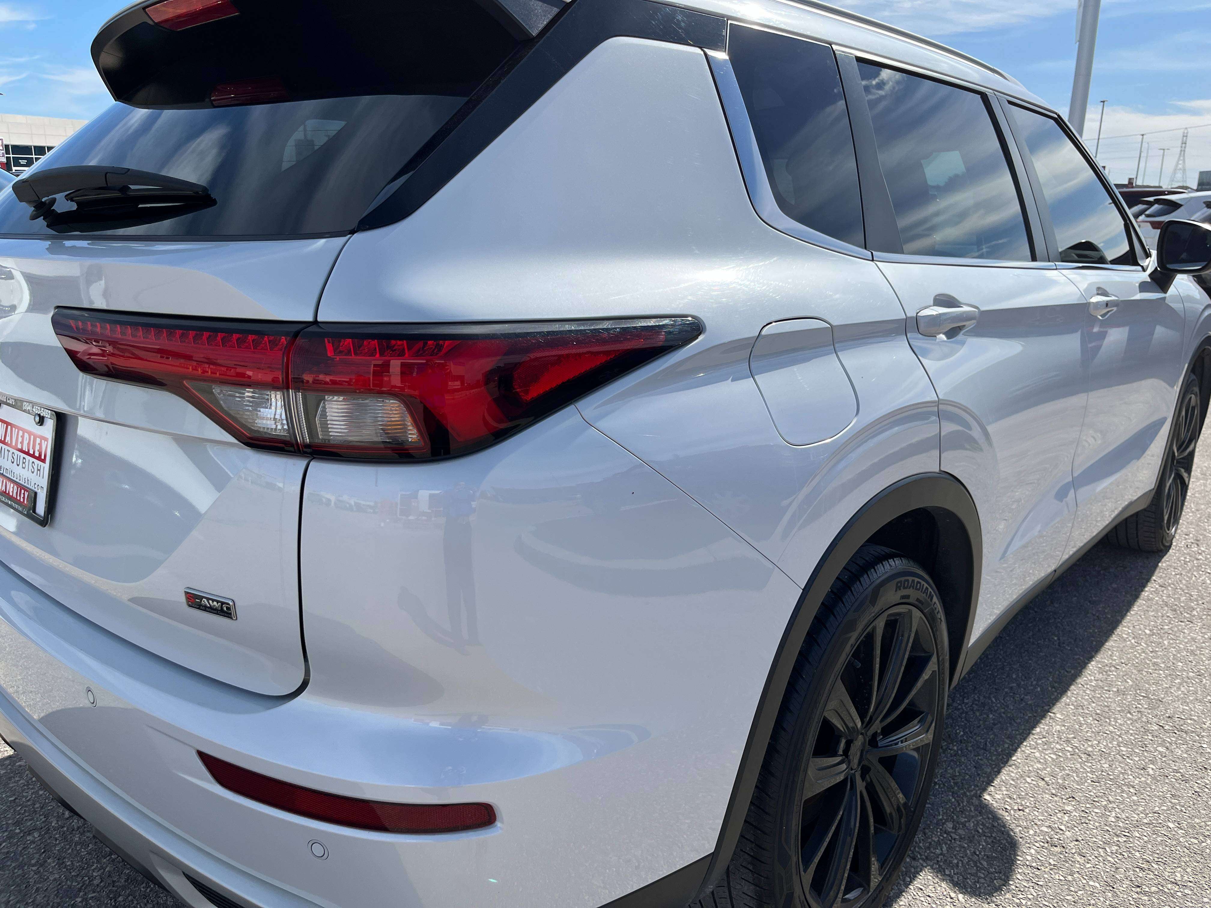 2023 Mitsubishi Outlander