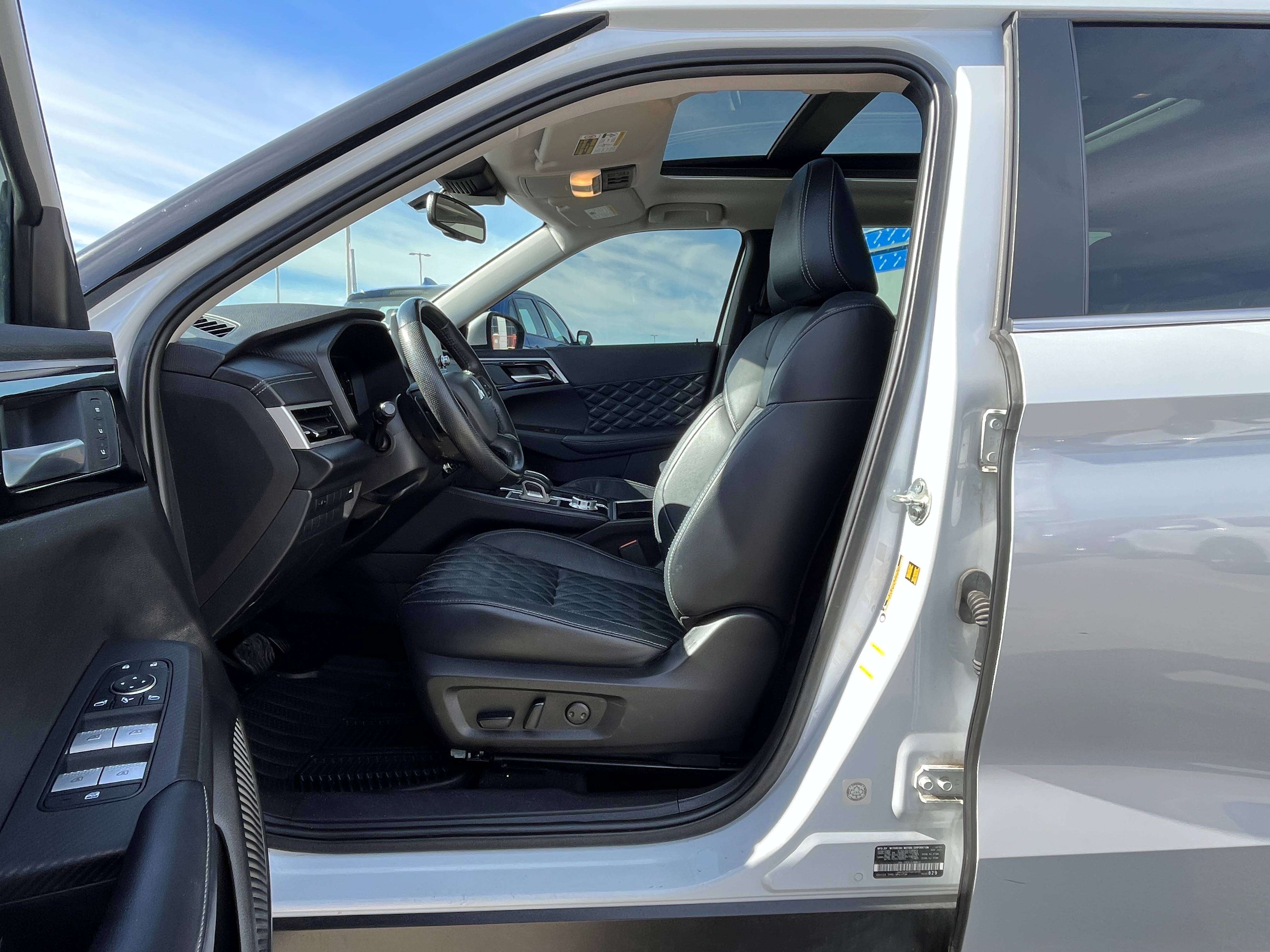 2023 Mitsubishi Outlander
