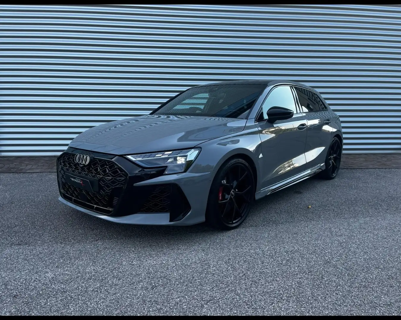 Audi RS3 RS 3 Sportback    294 kW S tronic - 1