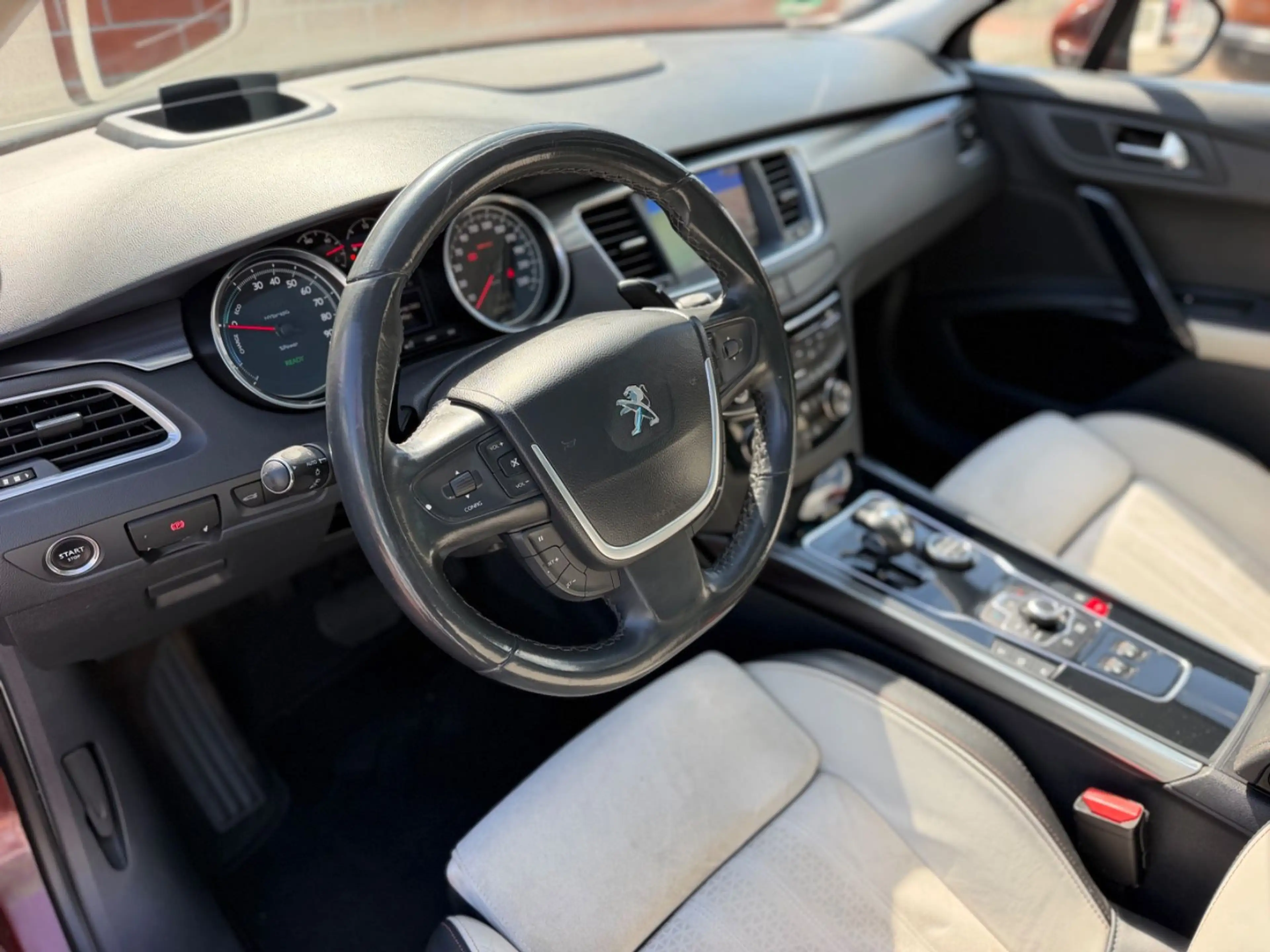 Peugeot 508 SW RXH /HEAD-UP/PANORAMA/KAMERA — photo 9