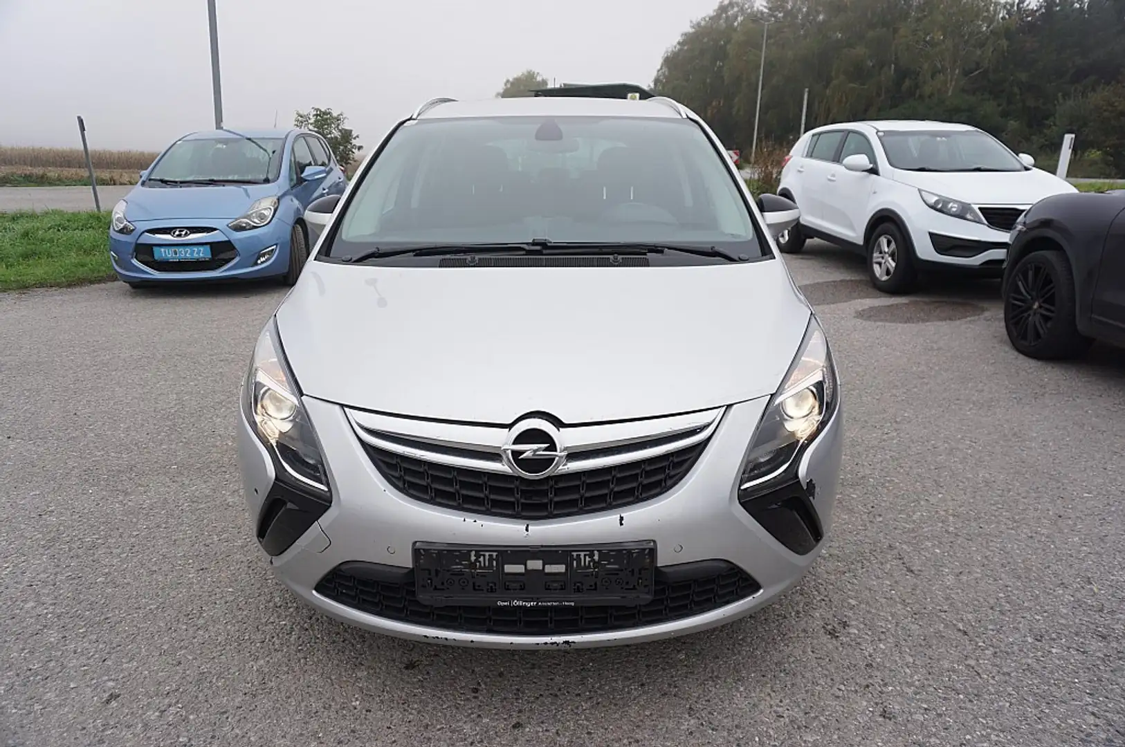 Opel Zafira Tourer 1,4 Turbo Ecotec Edition Grau - 1