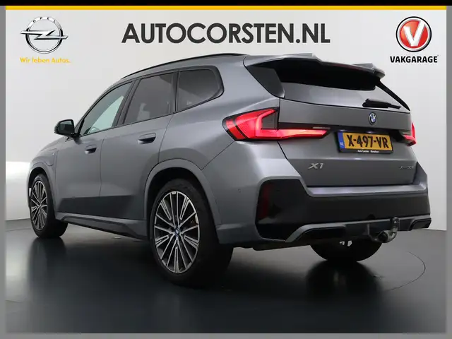 BMW X1 view 2