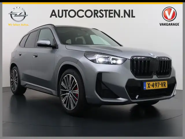BMW X1 view 8
