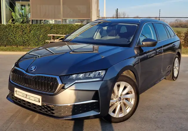 Skoda Octavia Octavia Combi 1.5 TSI/Carplay/Camera/Trekhaak/Navi