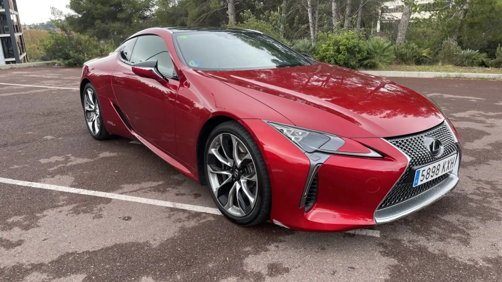 Lexus LC 500h Sport + Mauve - 1