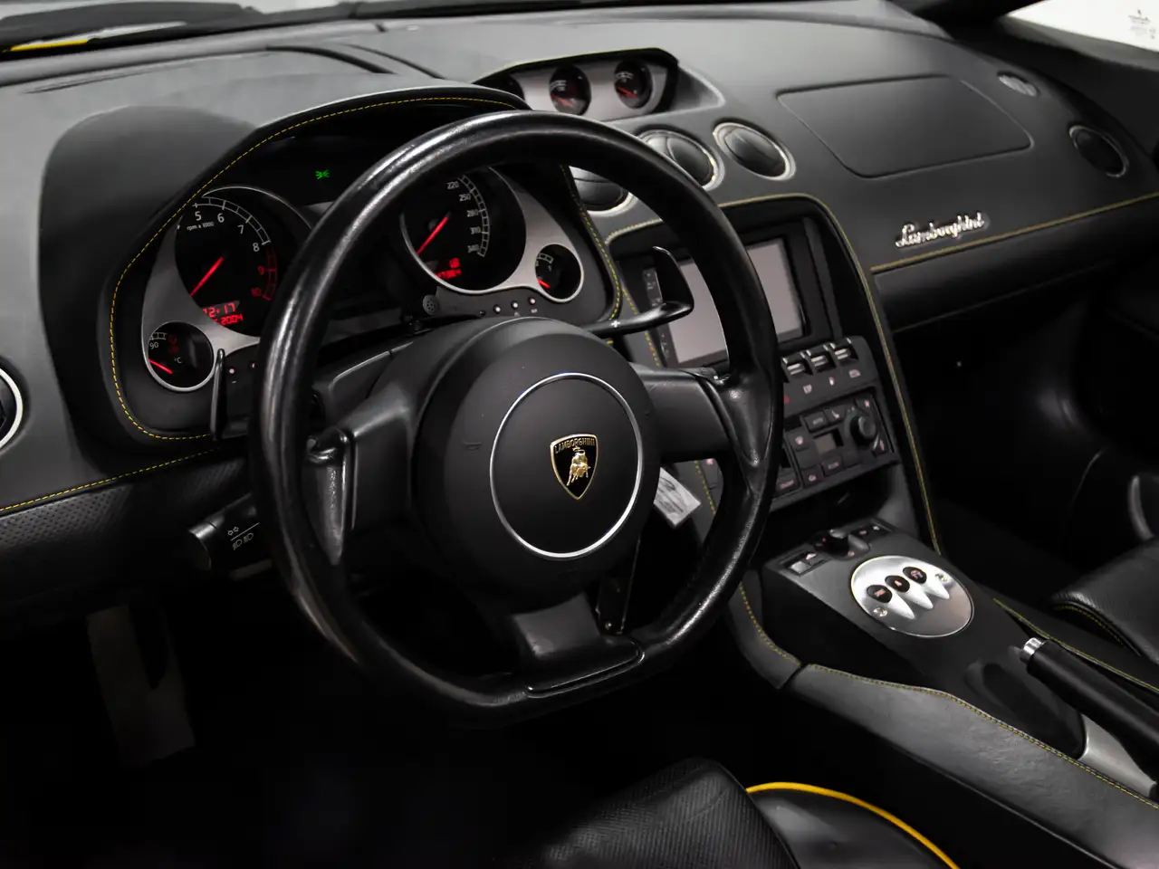 Lamborghini Gallardo снимка Lamborghini Gallardo