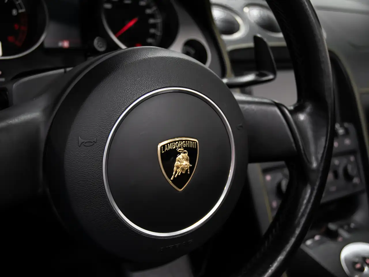 Lamborghini Gallardo снимка Lamborghini Gallardo