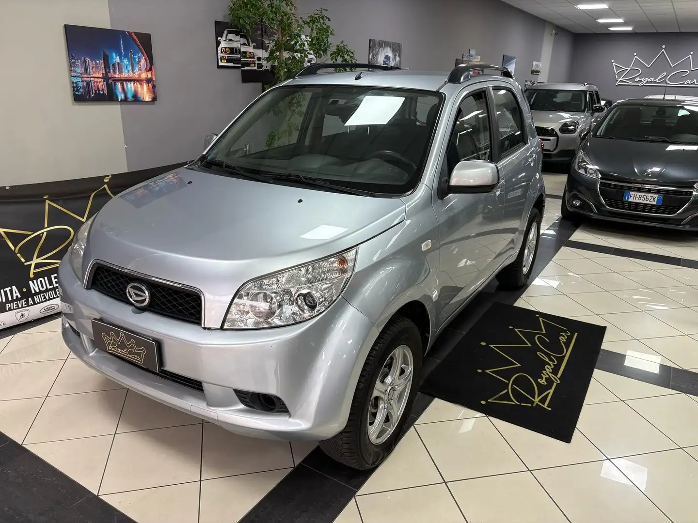 Daihatsu Terios 1.5 2wd Stříbrná - 1