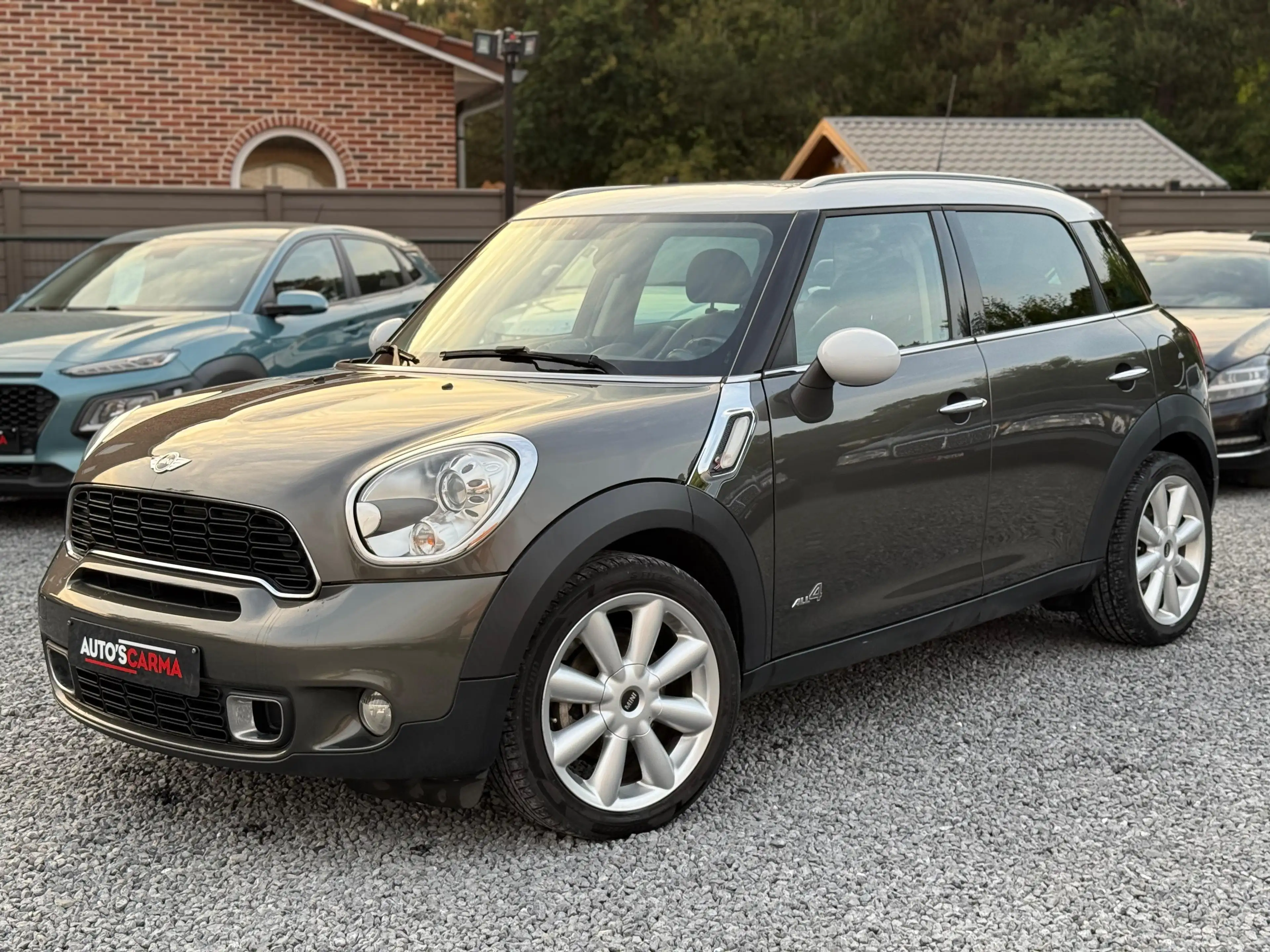 MINI Cooper SD Countryman 2.0 D S ALL4 Airco CruiseC ParkeerS Leder *
