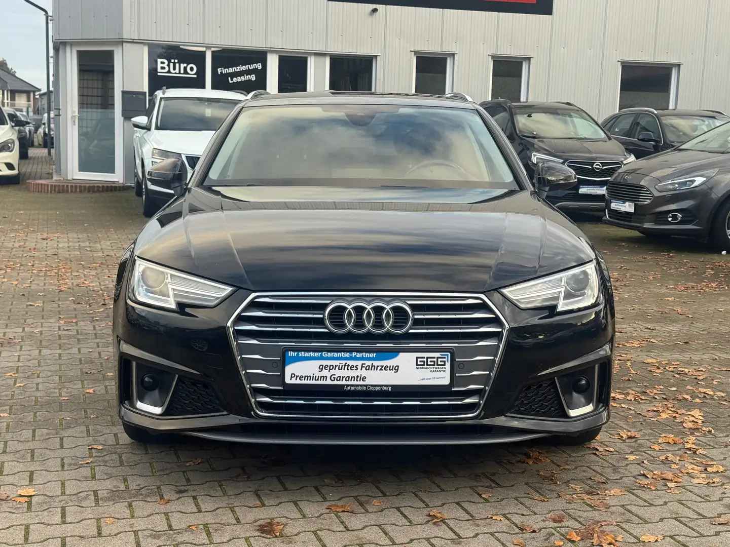 Audi A4 Avant 35 TDI S-tronic / S-line / "design" Noir - 2