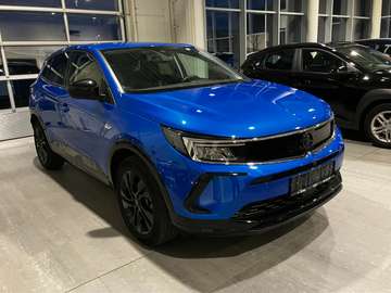 Grandland 1.2 benzine Automaat