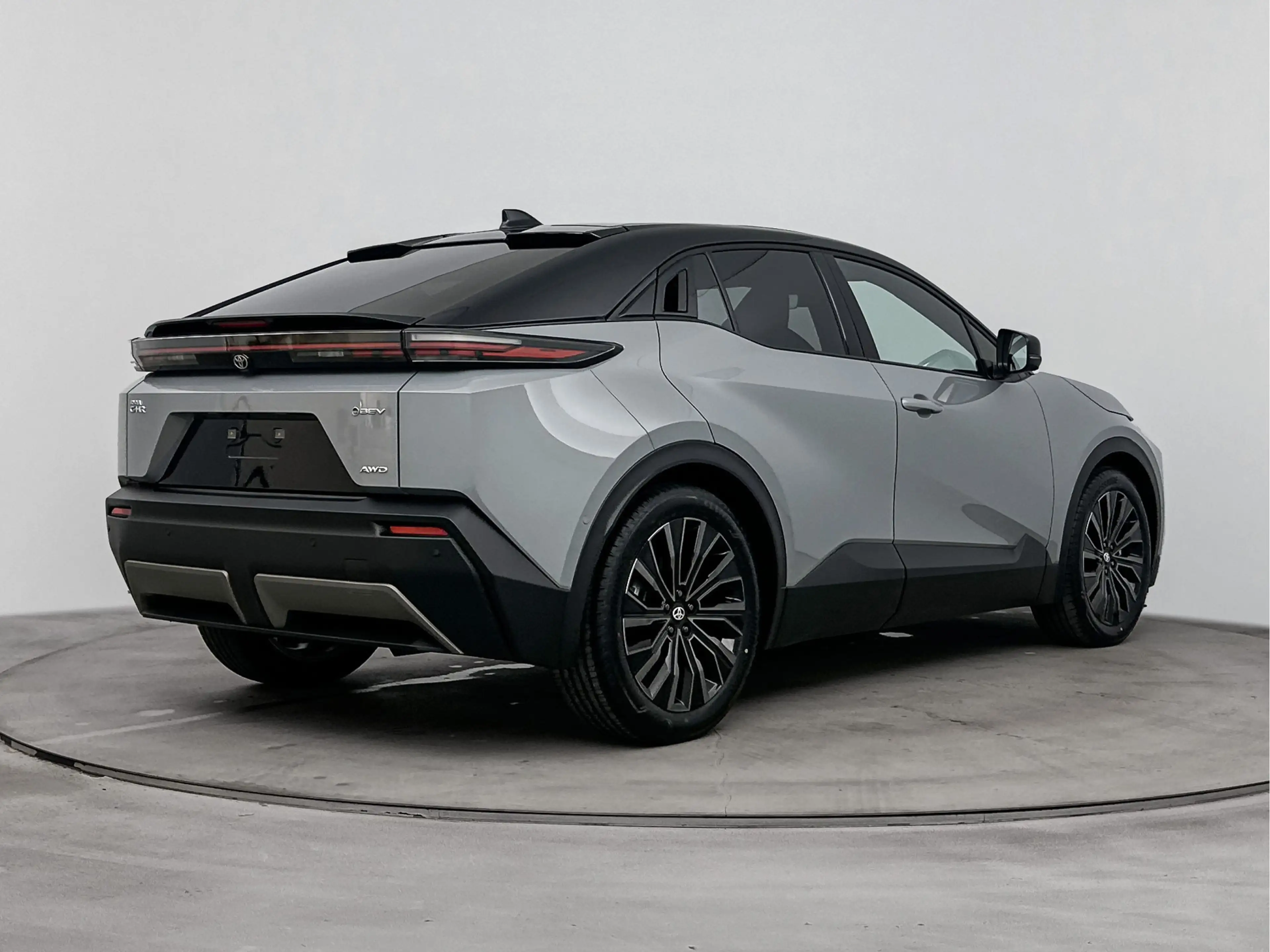 Toyota C-HR+ Executive AWD 77 kWh | Apple Carplay & Android Aut — photo 6