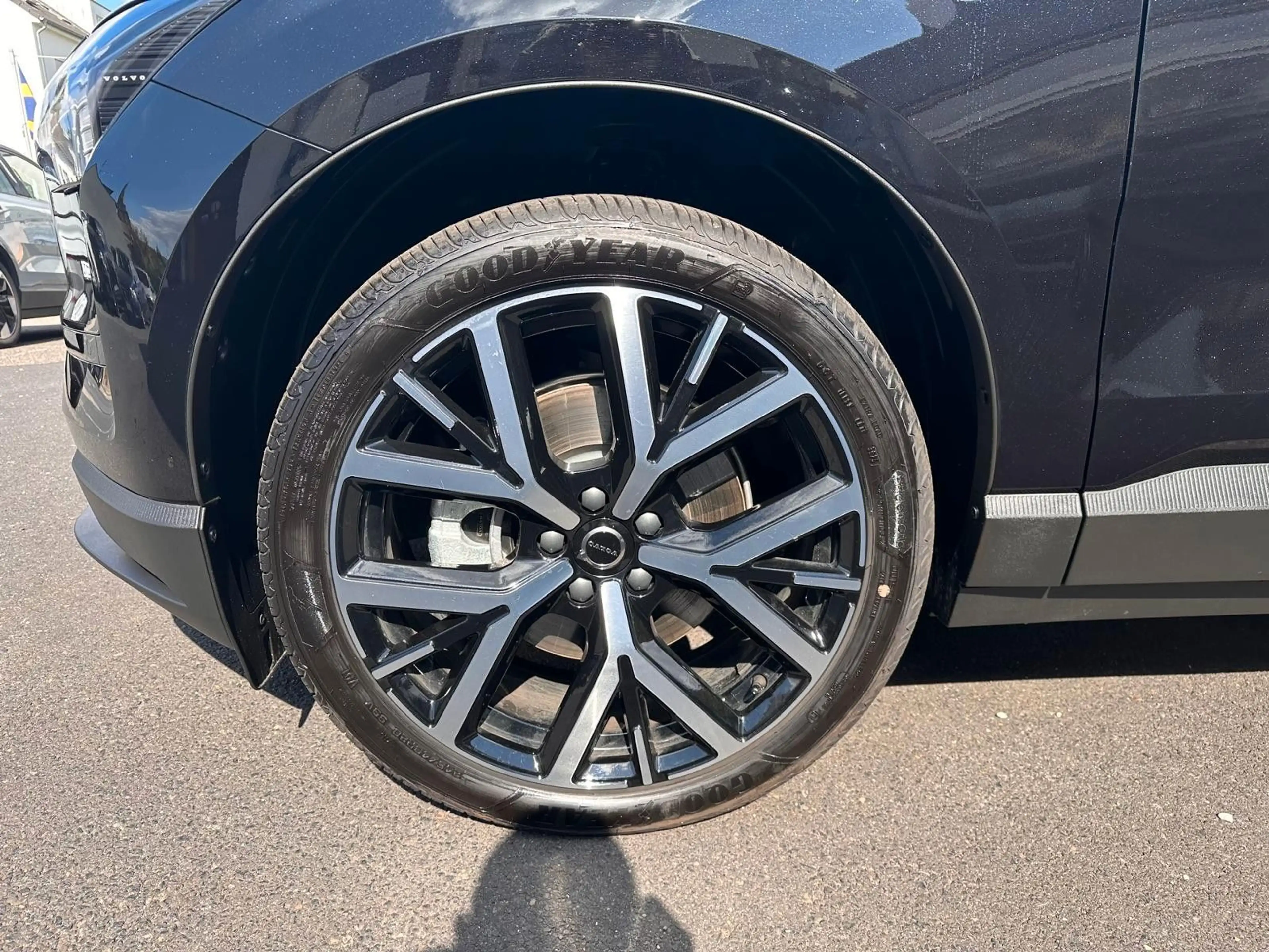 Volvo EX30 RWD Plus Black Edition,ACC,BLIS,H&K,Kam.,WP — photo 11