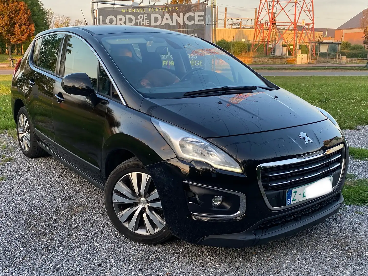 Peugeot 3008 1.6 HDi Euro5B Zwart - 1
